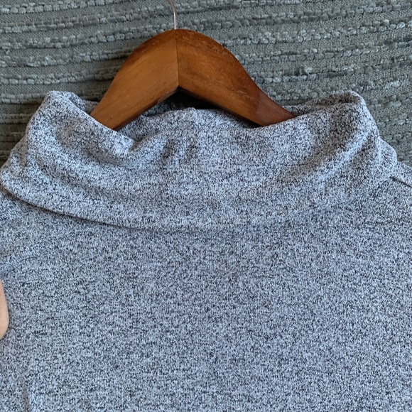 THE CHILDRES PLACE sweater thumb holes - Picture 3 of 11